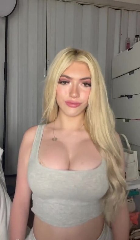 mollige teen-onlyfans schöne nette foto