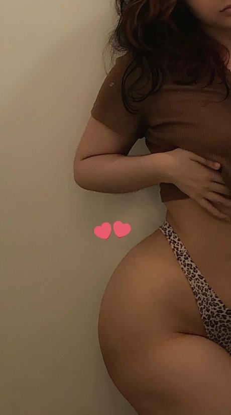 Dayruins nacktheit exklusive bilder