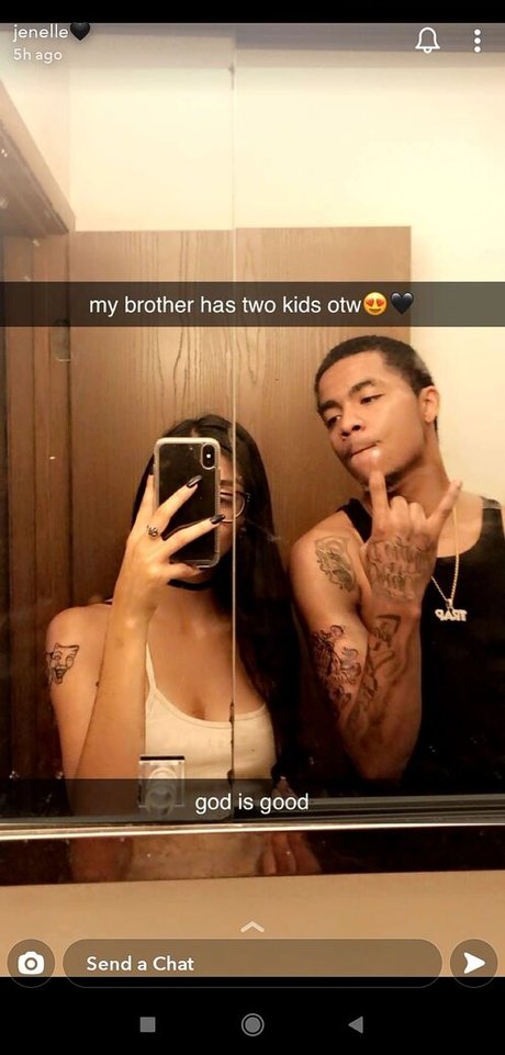 Jenelle Mathew schöne nackt foto