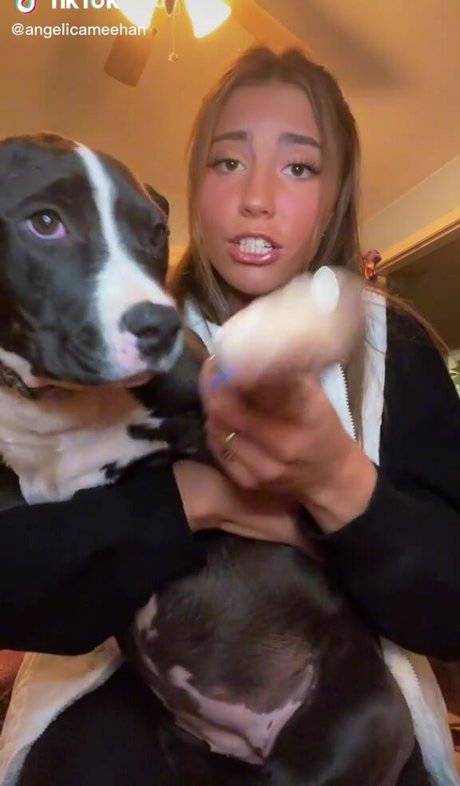 Angelica Meehan beste nackte foto