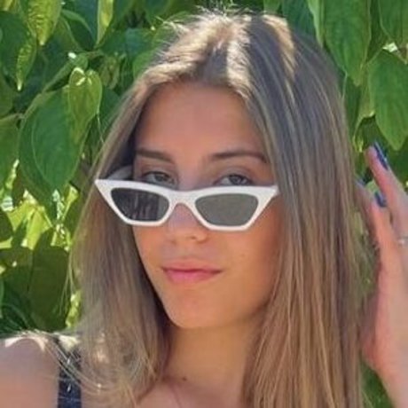 Angelica Meehan nackt erotische archiv