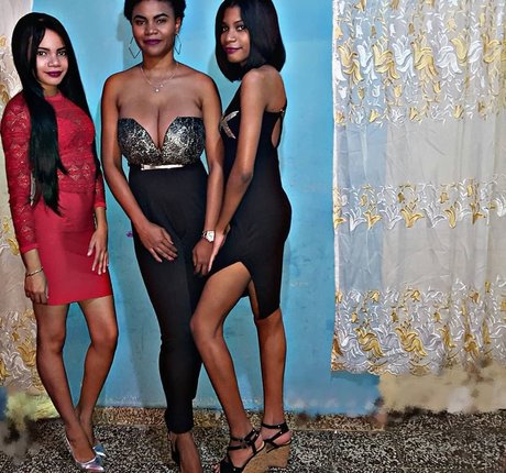 große titten masturbation nur fans kunst exklusive galerien