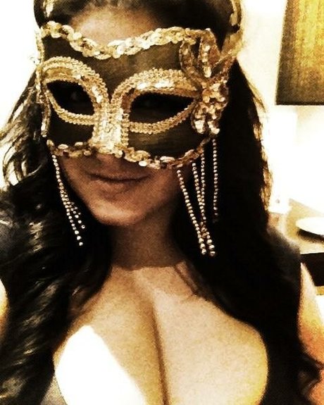 Yasmin Disney sexy pornografische galerien