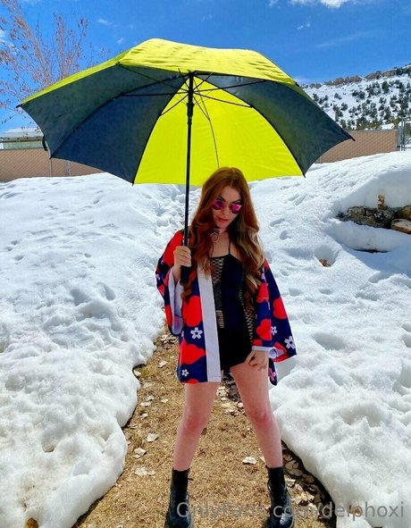 delphoxi nackt freie archiv