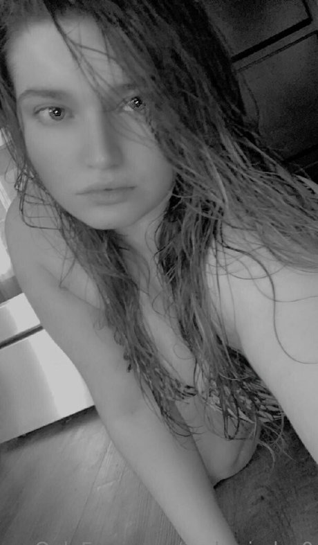 amberjade 0 model pornographische foto