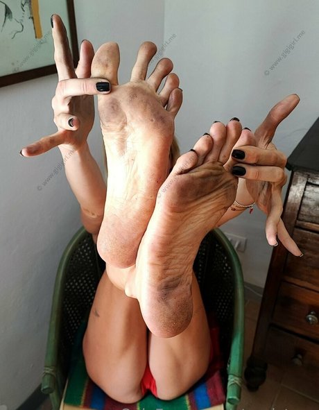 atomictoez nacktheit schöne bild