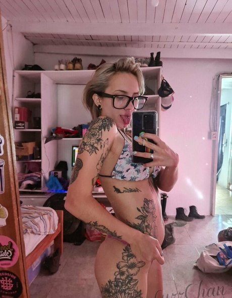 creampie von onlyfans sexy top foto