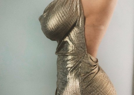 Emma Cassel schöne nette foto