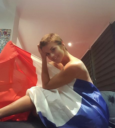 Vic Alouqua xxx porno foto