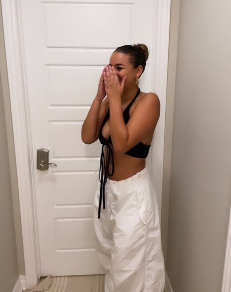 Kyla Romero schöne akt galerie