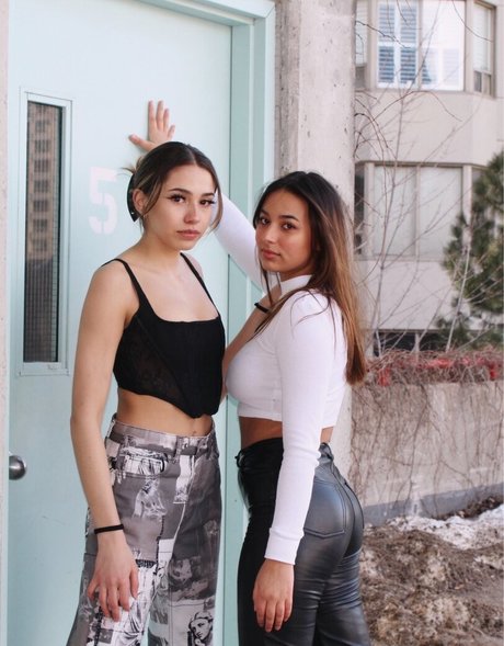 Kyla Romero kunst sexy galerien