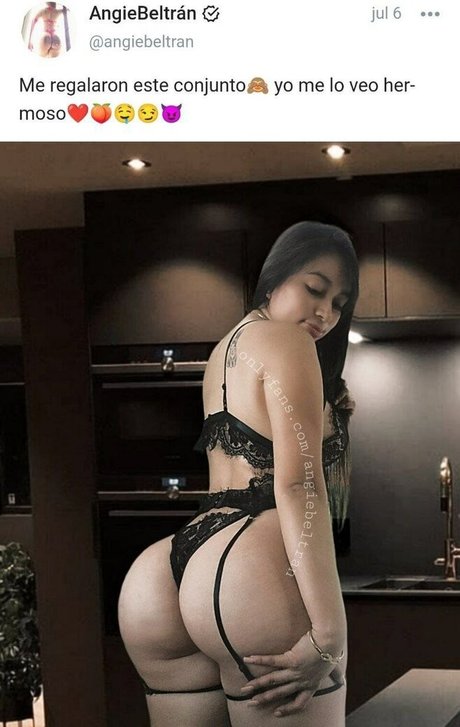 Angiebeltran99 pornostar schöne foto