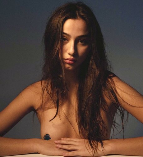 Ania Rybak porno erotische bild