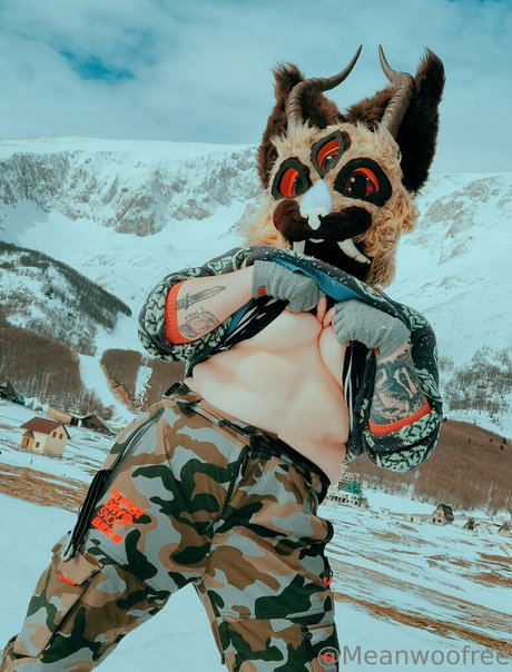 meanwoofree nackt kostenlose fotos