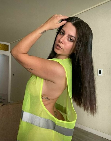 Valu Herrera pornostar top bild