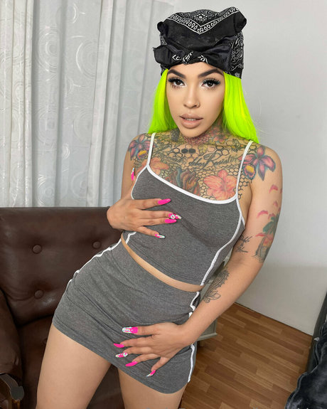 laynakiss perfekte pornostar galerie