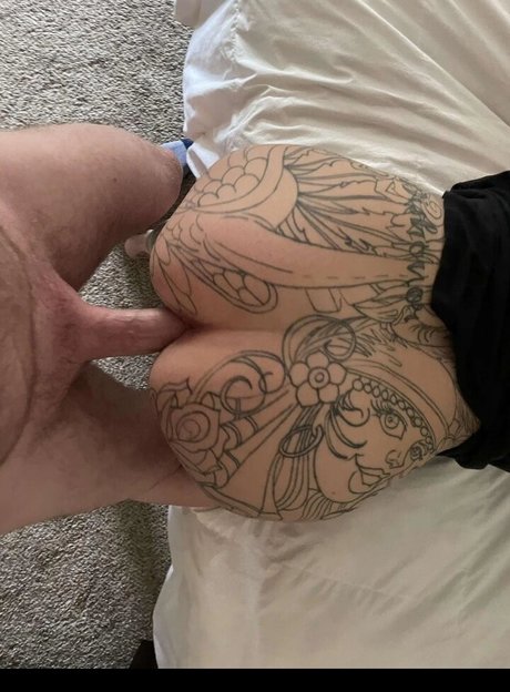 Missrayexo xxx galerie