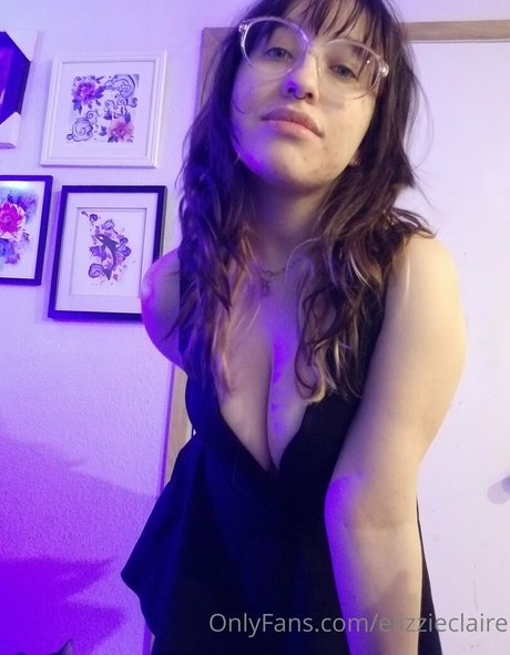 elizzieclaire nackt kunst bild