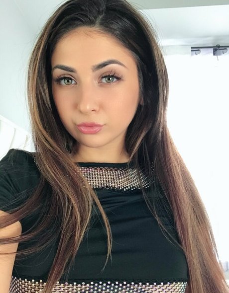 prrincess cherry sexy kunst galerien