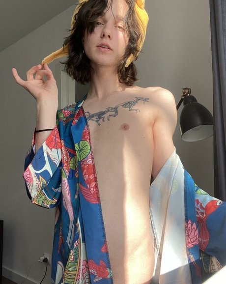 discord trans onlyfans hübsche pornographische bilder