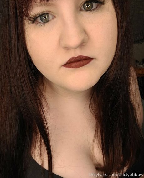 thictyphbbw exklusive nackt galerie