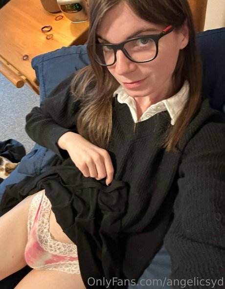 angelicsyd top nackte foto