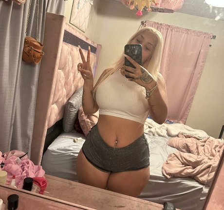 das baddie pornostar nackte galerie