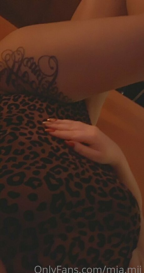 mia mii porno galerien