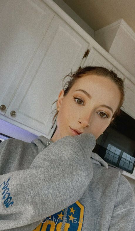 Avesfree porno nacktheit bilder