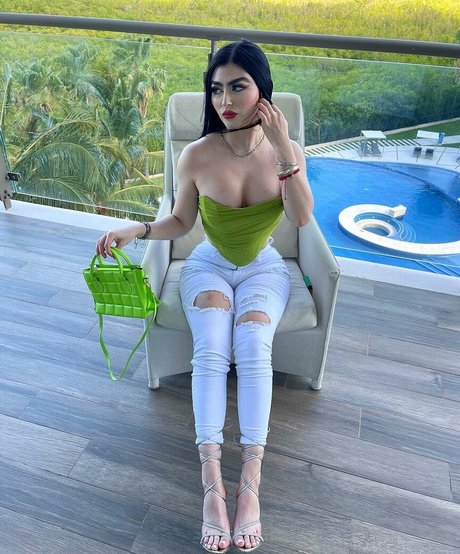 priscilainzunza erwachsene erotische bild