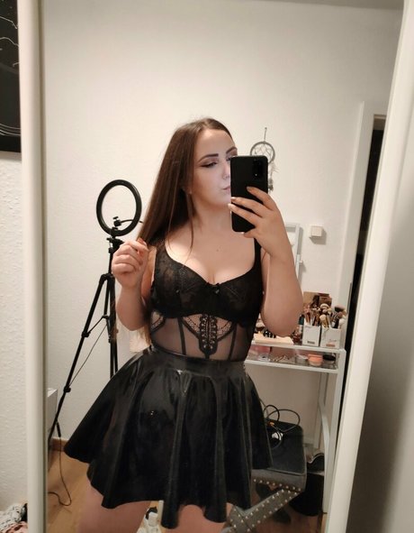 madame alaska official nette foto