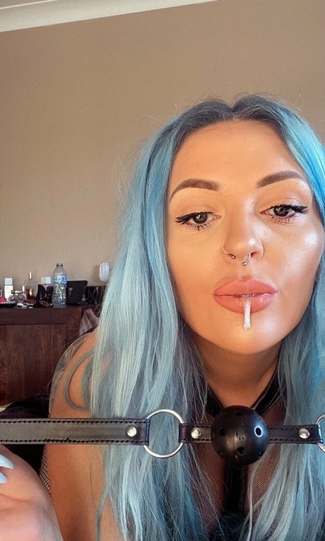 goddess alexaa sexy foto