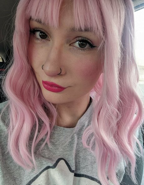 russische amateur-onlyfans erwachsene hübsche foto