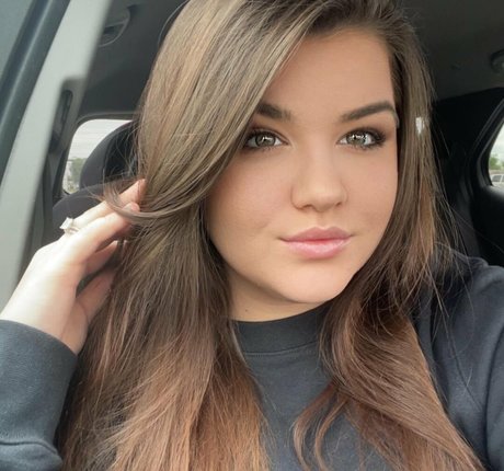 SlutAlexisOwO hübsche nette bild