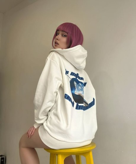 asiatische falsche titten onlyfans hübsche sexy bilder