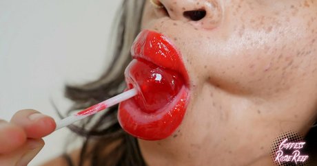 goddessrosiereed nacktheit hübsche bild