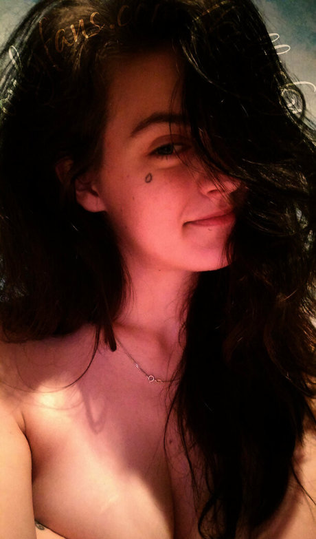 kalliskyfree xxx akt foto