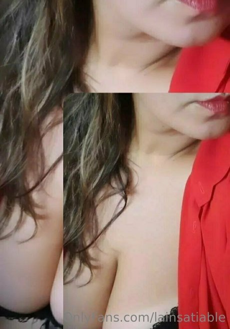 lainsatiable pornostar heiße fotos