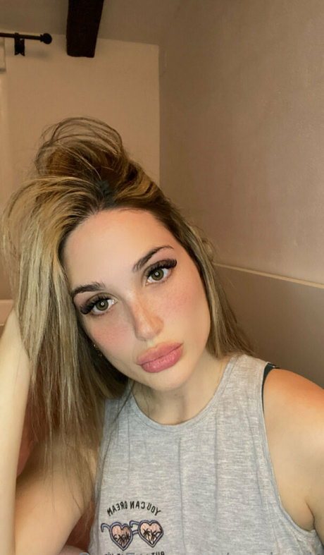 anniemif hübsche akt foto