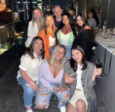 aus onlyfans perfekte nette galerien