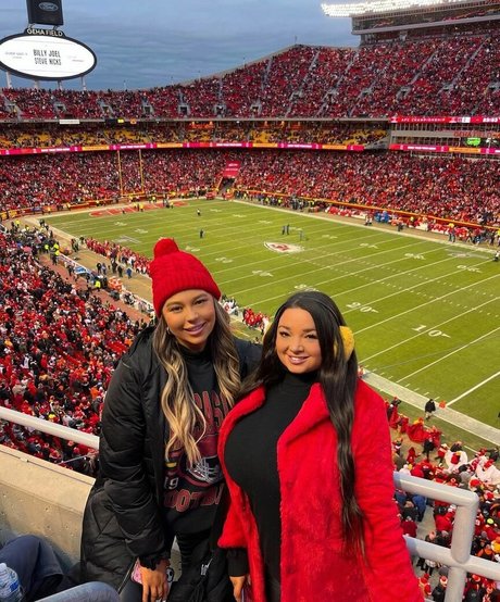 Jenn M beste nackt bild