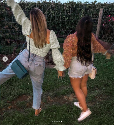 Jenn M hübsche nackt bild