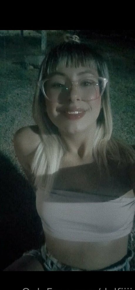 delfiiii nacktheit hübsche bild