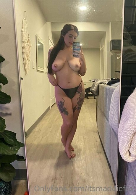 itsmaddiefox sexy nackte bilder