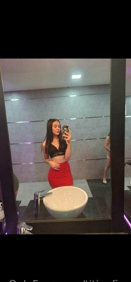 titionfire erwachsene hd fotos