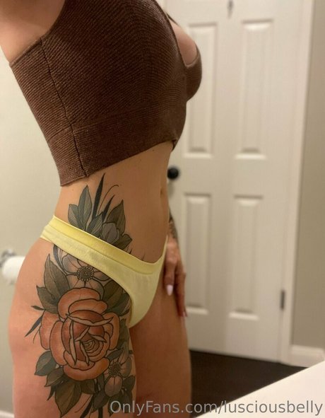 lusciousbelly model nackten galerien