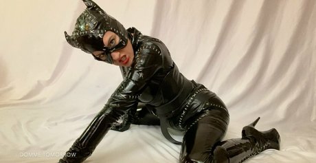 dommetomorrow free porno nackte bild