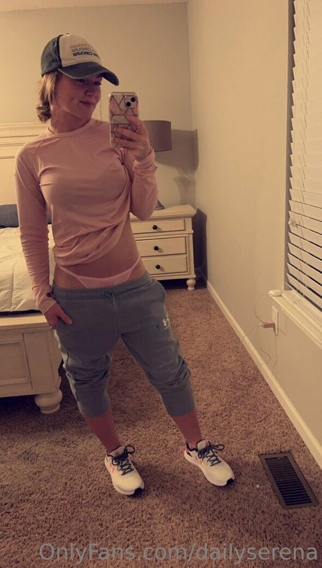 Dailyserena nacktheit pornographische galerie