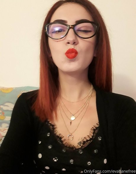 emo-onlyfans exklusive hübsche bild