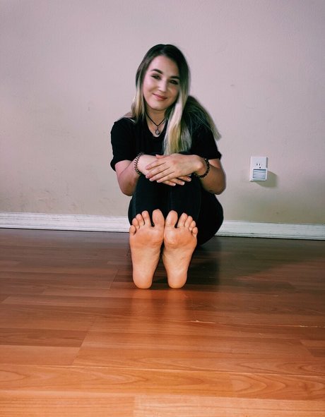 rhiannon goddess model nackt galerien